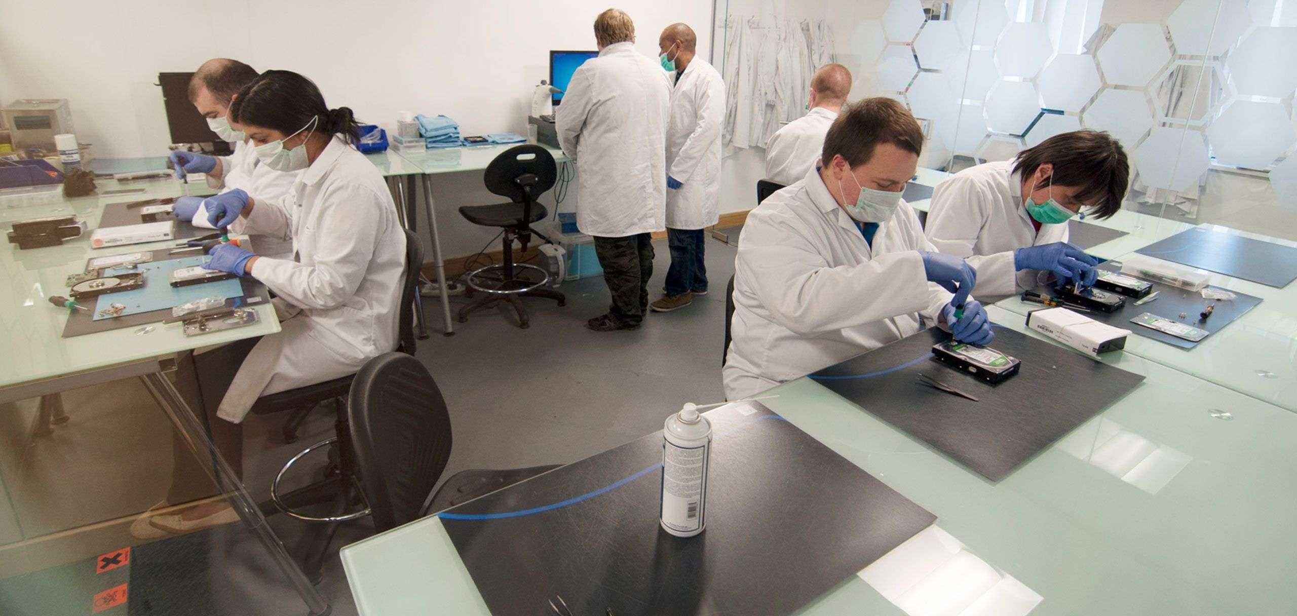 WIJ HEBBEN DE PRIJS IN DE AFGELOPEN 10 JAAR MET 28% VERLAAGD WIJ HEBBEN DE PRIJS IN DE AFGELOPEN 10 JAAR MET 28% VERLAAGD